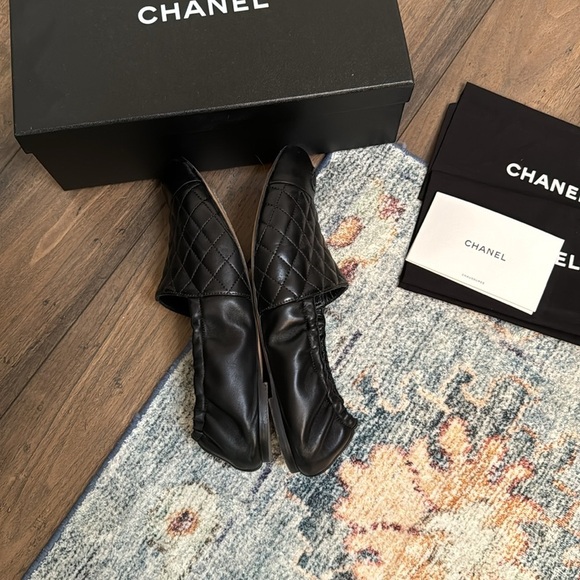 Chanel Matelasse cap toe black ballet loafers size 39.5 - Picture 4 of 11